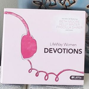 Two Disc Devotions for Women